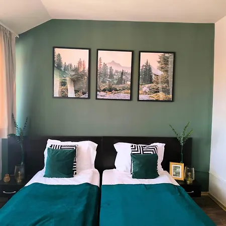 Happy 100mfrom Gondola With Free Bottle Of Wine And Free Parking 公寓 *