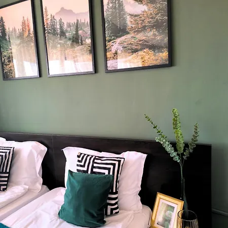 Happy 100mfrom Gondola With Free Bottle Of Wine And Free Parking Apartmán